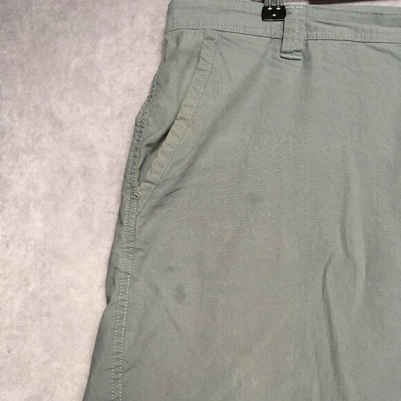 Columbia Mens Shorts size 38 Casual Pockets Lightweight Cotton Blue Gray - Picture 8 of 10